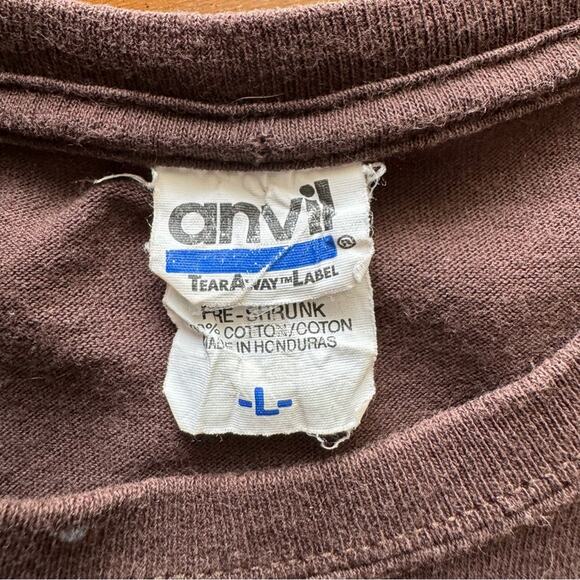 Vintage Whitetail Deer Graphic Tee - Picture 4 of 4